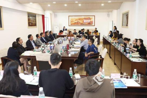 西南林业大学会议现场。(何新闻 摄) 西南林业大学会议现场。(何新闻 摄)