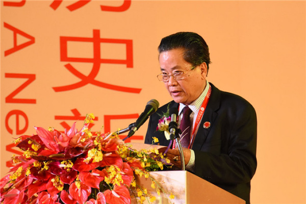大会总主席、缅甸中华总商会会长吴继垣致辞(缅甸《金凤凰中文报》) 大会总主席、缅甸中华总商会会长吴继垣致辞(缅甸《金凤凰中文报》)