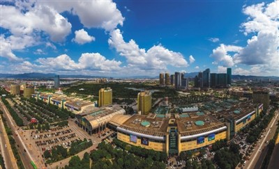 义乌国际商贸城是义乌联系世界的枢纽。 A10-A11版摄影（除署名外）/受访者供图