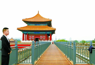 修缮后的神武门展厅和与其相通的故宫北城墙将重新开放。李继辉 摄 修缮后的神武门展厅和与其相通的故宫北城墙将重新开放。李继辉 摄