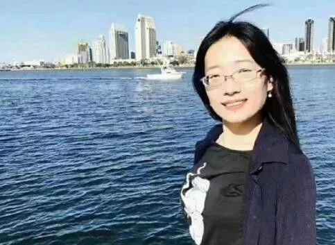 失踪女生近照。图片来源:中国青年网 失踪女生近照。图片来源:中国青年网