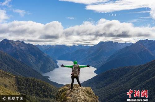 资料图：新西兰峡湾国家公园(Fiordland National Park)