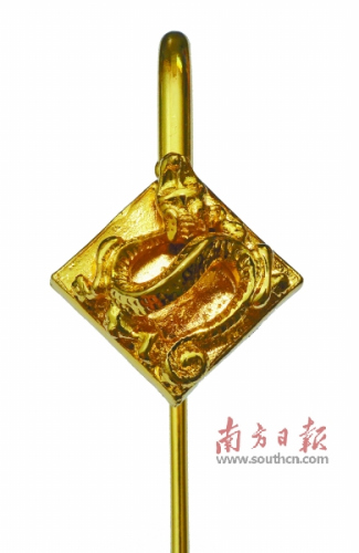 西汉南越王博物馆开发的龙凤纹艺术书签。 西汉南越王博物馆开发的龙凤纹艺术书签。