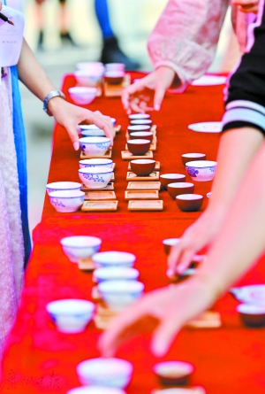茶艺师职业技能竞赛现场。