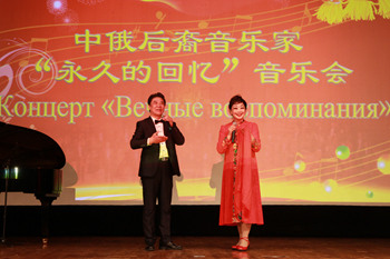 演出现场。 演出现场。