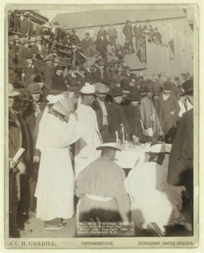  1891年在枯木镇举行“大李”（High Lee）的葬礼仪式（国会图书馆馆藏照片）