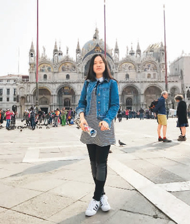 虽手持国内外名校的毕业证,并拥有丰富的实习经历,但求职中的刘立松还是颇感焦虑。 虽手持国内外名校的毕业证,并拥有丰富的实习经历,但求职中的刘立松还是颇感焦虑。