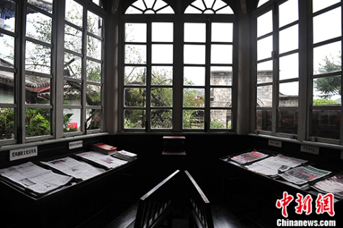 11月16日,窗明几净的和顺图书馆阅览室。 <a target='_blank' href='http://www.chinanews.com/'>中新社</a>记者 缪超 摄 11月16日,窗明几净的和顺图书馆阅览室。 <a target='_blank' href='http://www.chinanews.com/'>中新社</a>记者 缪超 摄