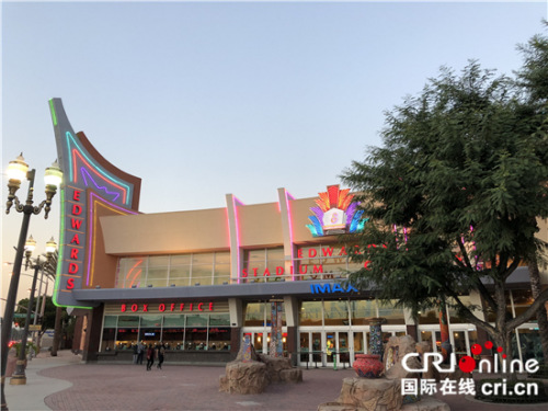 “2017感知中国——中国西部文化美国西部行”纪录片展映环节在洛杉矶阿罕布拉市爱德华兹影院举行。（摄影 刘坤）