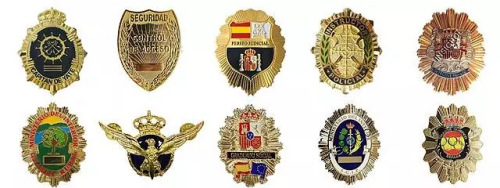  西班牙不同部门执法人员警徽