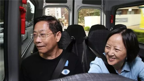 退休中国夫妇二度游悉尼 竟被这道当地菜吓一