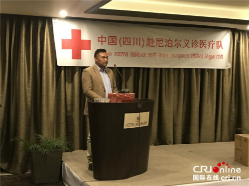 杜力克市市长致辞。 杜力克市市长致辞。