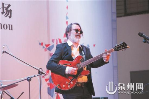 真正的克罗地亚爵士乐 (黄枫 摄) 真正的克罗地亚爵士乐 (黄枫 摄)