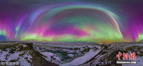资料图：天体摄影学家Juan Carlos Casado拍摄的北极光。 图片来源：视觉中国