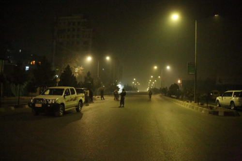 阿军警在喀布尔街头加强警戒（中国驻阿富汗使馆网站）