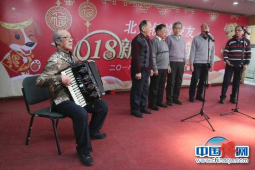 印尼归侨联谊会男声小合唱。马秀秀 摄 印尼归侨联谊会男声小合唱。马秀秀 摄