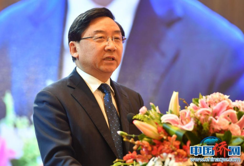 世界闽籍华侨华人回乡共襄“三会”盛举,图为福建省委书记于伟国致辞。吕明 摄 世界闽籍华侨华人回乡共襄“三会”盛举,图为福建省委书记于伟国致辞。吕明 摄