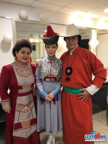“吉祥三宝”一家 图片由受访者提供 “吉祥三宝”一家 图片由受访者提供