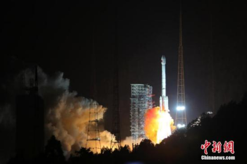 资料图：中国以“一箭双星”方式发射北斗三号组网卫星。<a target='_blank' href='http://www.chinanews.com/'>中新社</a>发 王玉磊 摄