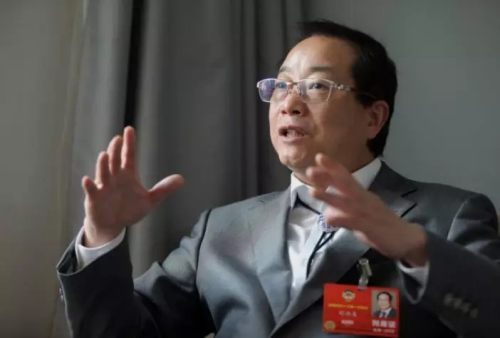 3月6日，全日本华侨华人联合会会长刘洪友在北京接受专访。《东方新报》特约记者李国庆摄