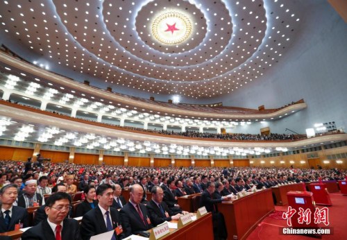 3月17日，十三届全国人大一次会议在北京人民大会堂举行第五次全体会议。 <a target='_blank' href='http://www.chinanews.com/'>中新社</a>记者 刘震 摄