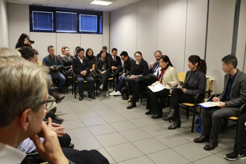 座谈会现场。图片取自中国驻巴塞罗那总领馆 座谈会现场。图片取自中国驻巴塞罗那总领馆