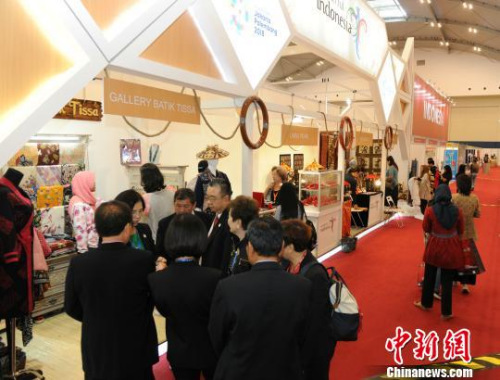 侨交会2017年度海外展现场(资料图) 乔志 摄 侨交会2017年度海外展现场(资料图) 乔志 摄
