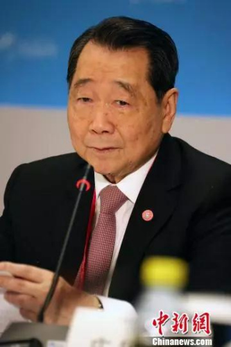 图为谢国民与会发言中。<a target='_blank' href='http://www.chinanews.com/'>中新社</a> 任海霞摄。 图为谢国民与会发言中。<a target='_blank' href='http://www.chinanews.com/'>中新社</a> 任海霞摄。