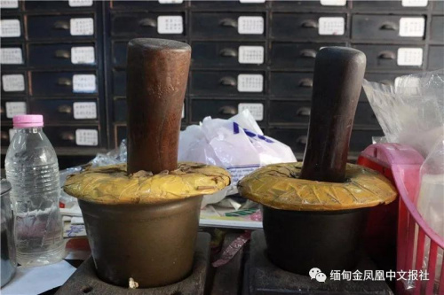缅中药材行 (缅甸金凤凰中文报微信公众号) 缅中药材行 (缅甸金凤凰中文报微信公众号)