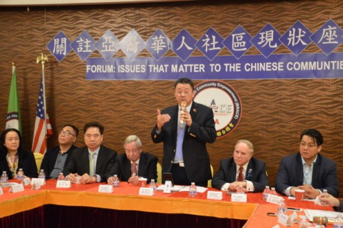 陈善庄呼吁华裔民众积极参与投票,遇不公勇敢发声。(美国《世界日报》/牟兰 摄) 陈善庄呼吁华裔民众积极参与投票,遇不公勇敢发声。(美国《世界日报》/牟兰 摄)