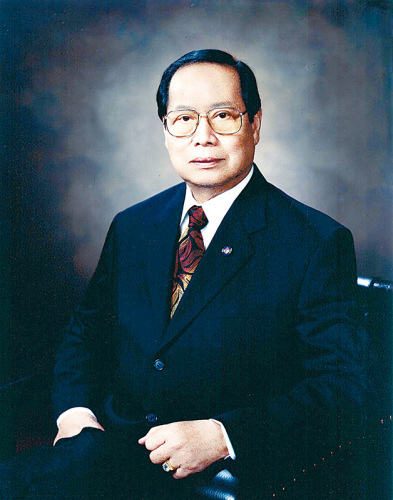 著名慈善家吴宏丰博士。(图片来源:泰国《世界日报》) 著名慈善家吴宏丰博士。(图片来源:泰国《世界日报》)