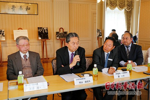 日本前首相鸠山由纪也应邀出席。