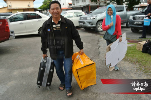 投票日当天使用的各种物品已陆续运抵。（图片来源：马来西亚《诗华日报》）