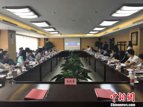 中国技术创业协会留学人员创业园联盟与北京理工大学人事处达成合作,双方签订战略协议。 周欣嫒 摄 中国技术创业协会留学人员创业园联盟与北京理工大学人事处达成合作,双方签订战略协议。 周欣嫒 摄