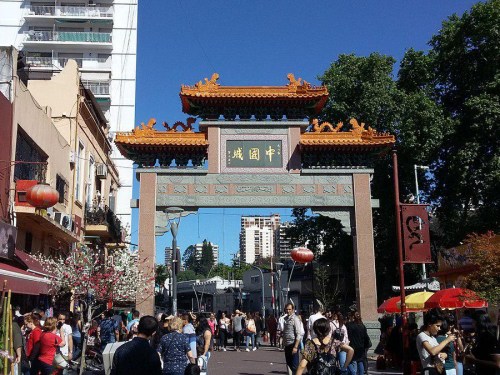 　阿根廷布宜诺斯艾利斯的中国城历经洗练。