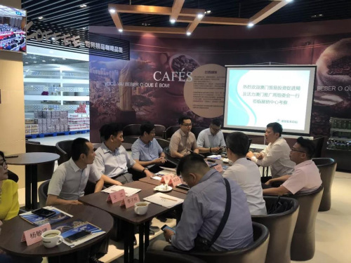 津澳双方代表于展销中心会面。(图片来源:“活力澳门推广周”微信公众号) 津澳双方代表于展销中心会面。(图片来源:“活力澳门推广周”微信公众号)