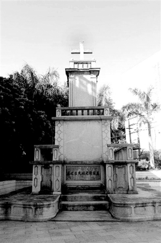 陈光纯墓是泉州文物保护单位。