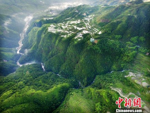 小舟山乡《花溪谷真貌》 董道录 摄