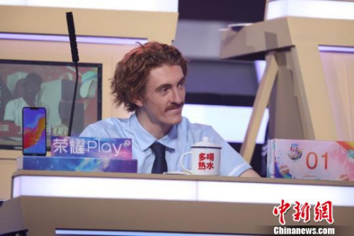 15强晋级选手司腾。 节目组供图 15强晋级选手司腾。 节目组供图