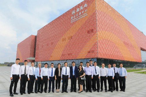 参加合影。 参加合影。