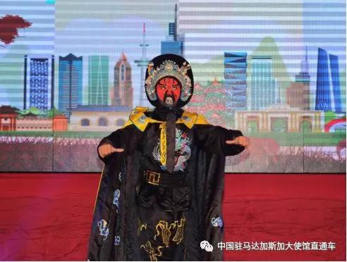 演出现场。 演出现场。