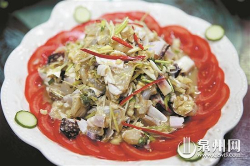 围头当地特色菜—醉蟹(陈起拓 摄) 围头当地特色菜—醉蟹(陈起拓 摄)