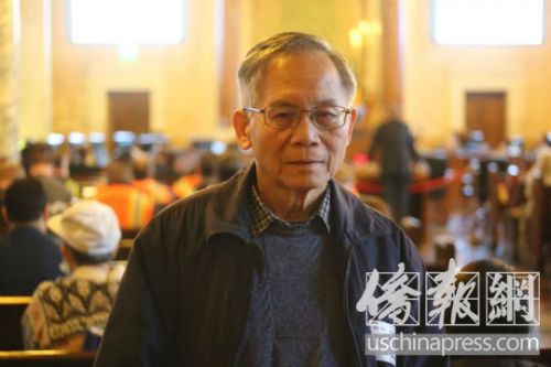张景雄接受《侨报》记者的独家专访。侨报记者高睿摄 张景雄接受《侨报》记者的独家专访。侨报记者高睿摄