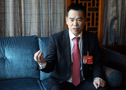 孙少荣在北京接受采访。(《欧洲时报》特约记者李国庆 摄) 孙少荣在北京接受采访。(《欧洲时报》特约记者李国庆 摄)