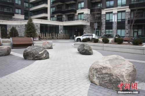 当地警方正在展开追查。中国驻多伦多总领馆正就此案全力开展应急处置工作。<a target='_blank' href='http://www.chinanews.com/'>中新社</a>记者 余瑞冬 摄 当地警方正在展开追查。中国驻多伦多总领馆正就此案全力开展应急处置工作。<a target='_blank' href='http://www.chinanews.com/'>中新社</a>记者 余瑞冬 摄