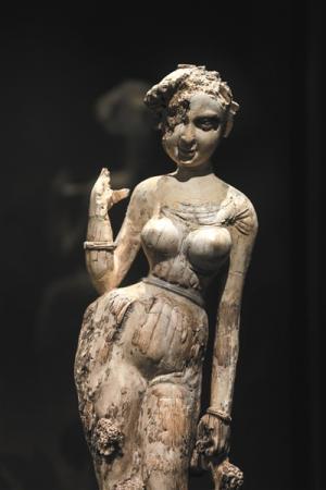 公元一世纪的象牙女神雕像。新京报记者 浦峰 摄 公元一世纪的象牙女神雕像。新京报记者 浦峰 摄