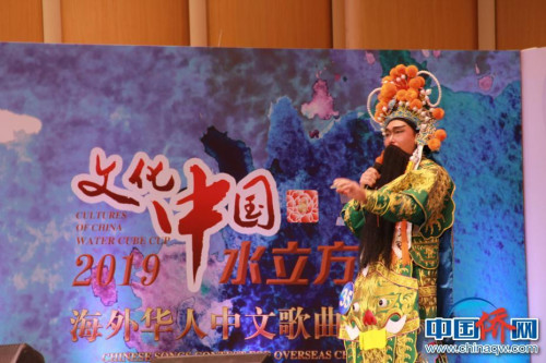 《滚滚长江东逝水》 中国侨网 刘立琨 摄 《滚滚长江东逝水》 中国侨网 刘立琨 摄