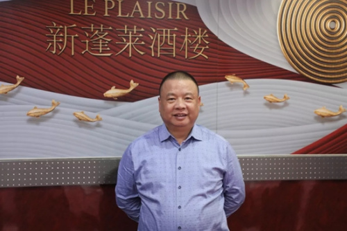 姜金玉的“新蓬莱”是一家地道的温州风味餐厅,同时又有各地的特色菜。(《欧洲时报》/孔帆 摄) 姜金玉的“新蓬莱”是一家地道的温州风味餐厅,同时又有各地的特色菜。(《欧洲时报》/孔帆 摄)