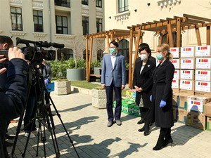 图片来源:中国驻罗马尼亚使馆网站 图片来源:中国驻罗马尼亚使馆网站