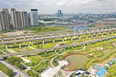 高铁公园 广州日报全媒体记者陈枫 实习生李洲湳摄